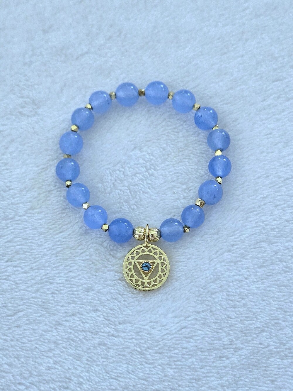 Shivam Blue💙 Topaz Stretch Bracelet with Throat Chakra🧘‍♀️ Charm